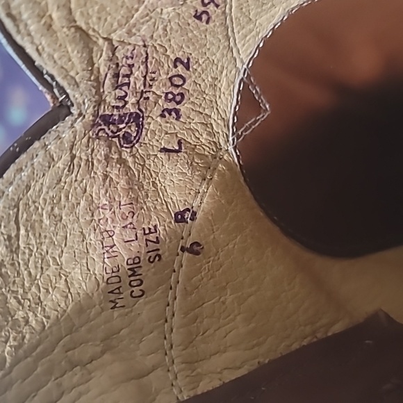 Vintage Justin Cowgirl Boots Made in USA - Picture 3 of 11